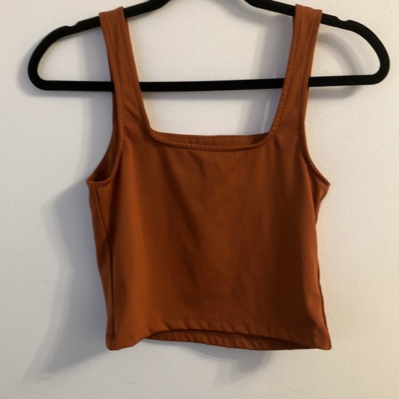 Burnt Orange C&C California Cropped Tank Top Size Small - Picture 2 of 3